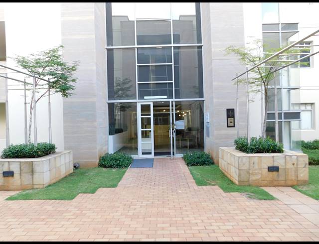 1,020M² OFFICE TO LET IN ILLOVO